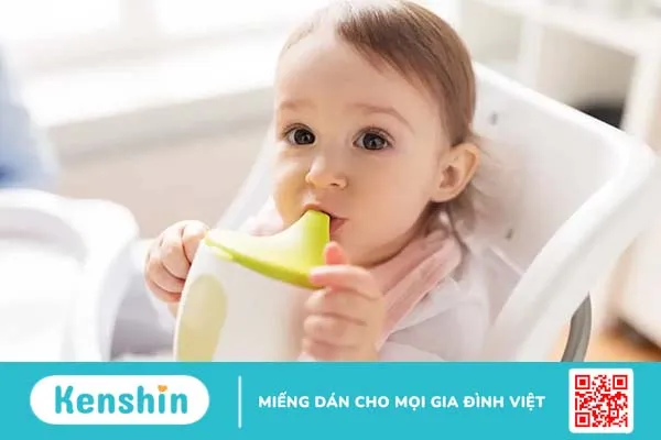 Làm gì khi trẻ bị sốt? 11 mẹo hạ sốt nhanh cho trẻ tại nhà