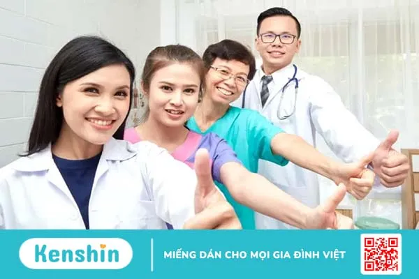 Làm răng sứ hết bao nhiêu tiền để có nụ cười rạng rỡ?