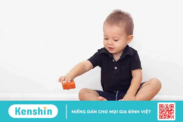 Lịch sinh hoạt cho bé 1 tuổi: Những lưu ý bố mẹ cần biết