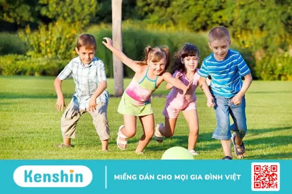 Lợi ích đến từ việc cho trẻ xem các chương trình tivi bố mẹ cần biết