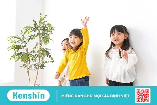 Lợi ích khi cho bé chơi với bạn ngay từ nhỏ