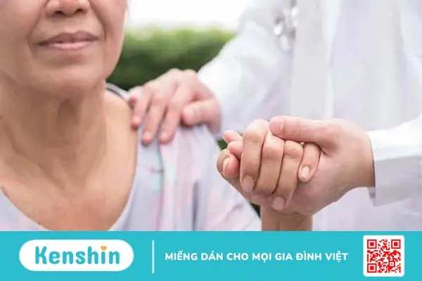 Lú lẫn có phải là bệnh người già? Cách chăm sóc người bị lú lẫn