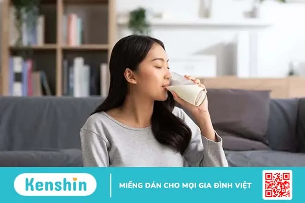 Lý giải thú vị: Uống sữa đậu nành có tăng vòng 1 không?