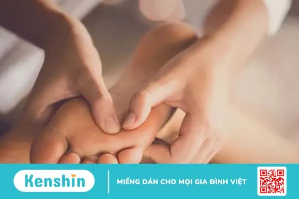 Mách bạn 10 cách đi giày cao gót không đau chân