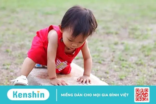 Mách mẹ top 7 nhãn hiệu giày tập đi cho trẻ trên 1 tuổi