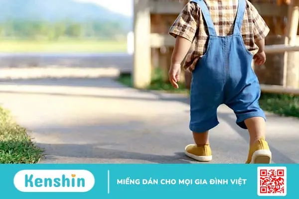 Mách mẹ top 7 nhãn hiệu giày tập đi cho trẻ trên 1 tuổi