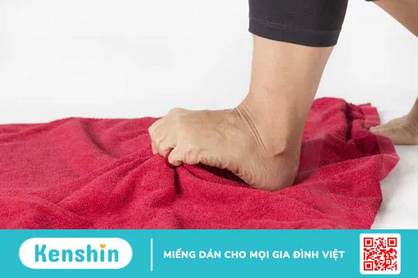 Mách nàng tuyệt chiêu tránh đau chân khi đi giày cao gót