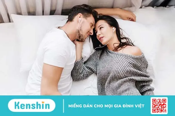 Massage huyệt đạo kích thích ham muốn để cuộc vui thêm thăng hoa