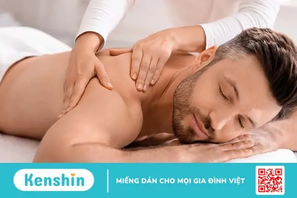 Massage lingam là gì? Kỹ thuật massage giúp kéo dài thời gian quan hệ