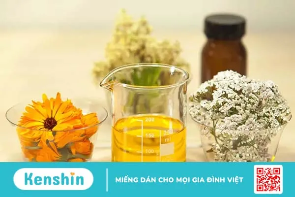 Mặt nạ dưỡng tóc bằng nguyên liệu nào an toàn, hiệu quả mà dễ làm?