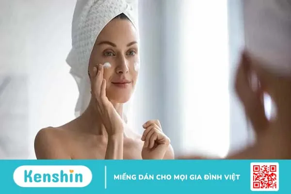 Mặt nạ ngủ có tác dụng gì? Có thật sự cần thiết cho da?