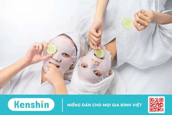 Mật ong và quế có giúp điều trị mụn hay không?