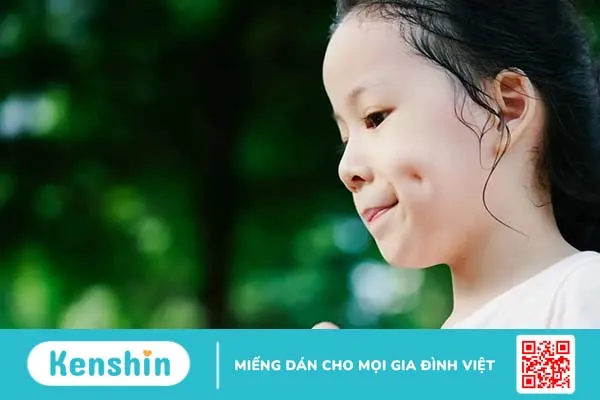 Mẹ bầu ăn gì để con có má lúm đồng tiền? 4 mẹo hay nặn má lúm cho bé