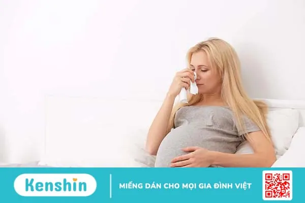 Mẹ bầu hắt xì nhiều có sao không? Làm sao cải thiện tình trạng này?