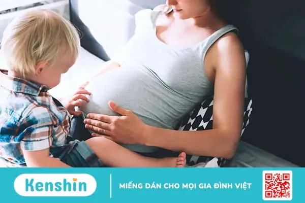 Mẹ bị va chạm vào bụng bầu có sao không, có sảy thai không?