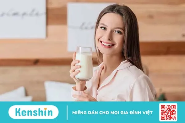 Mẹ cho con bú nên ăn gì? 8 nhóm thực phẩm không thể thiếu