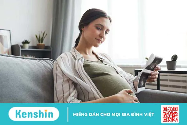 Mẹ chuyển dạ giả bao lâu thì sinh? Cách phân biệt với chuyển dạ thật?