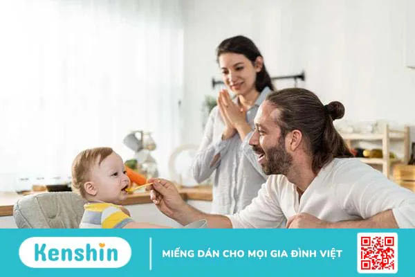 Mẹ đi làm lại sau sinh: Bí quyết để giữ nguồn sữa cho con, chu toàn mọi việc!