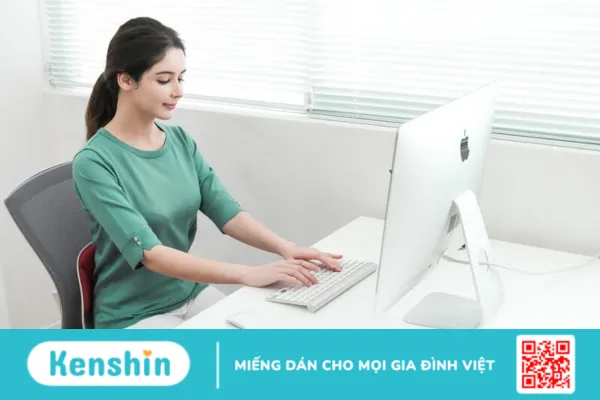 Mẹ thường ngủ khi cho con bú nên làm sao để giữ an toàn cho bé?