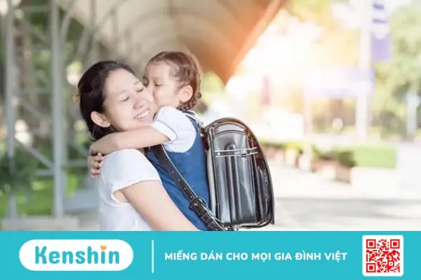 Mẹ và con gái: Mối quan hệ tuyệt đẹp nhưng cũng đầy bất ngờ