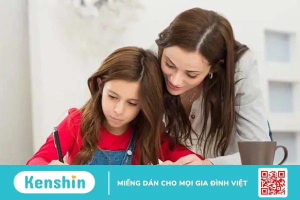 Mối quan hệ giữa bố mẹ và con theo tử vi 12 con giáp