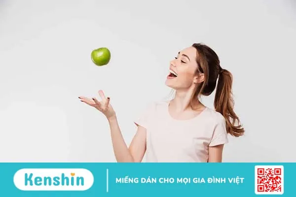 Một quả táo chứa bao nhiêu calo? Ăn táo có béo không và cần lưu ý gì?