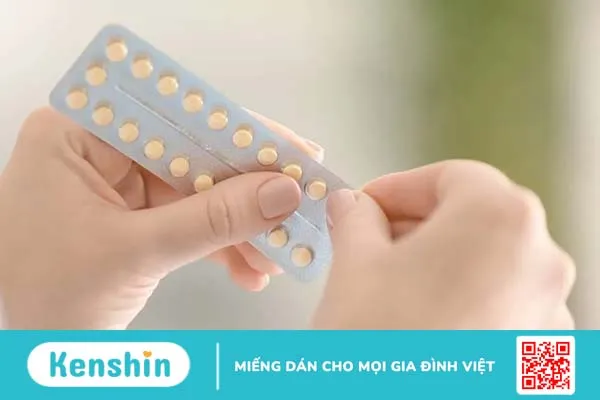 Mụn dưới cằm: Nguyên nhân và cách điều trị