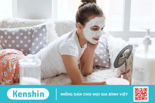 Mụn trứng cá ở tuổi dậy thì: Nguyên nhân và cách điều trị