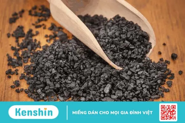 Muối đen: Gia vị giúp món ăn đặc biệt hơn