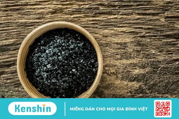 Muối đen: Gia vị giúp món ăn đặc biệt hơn