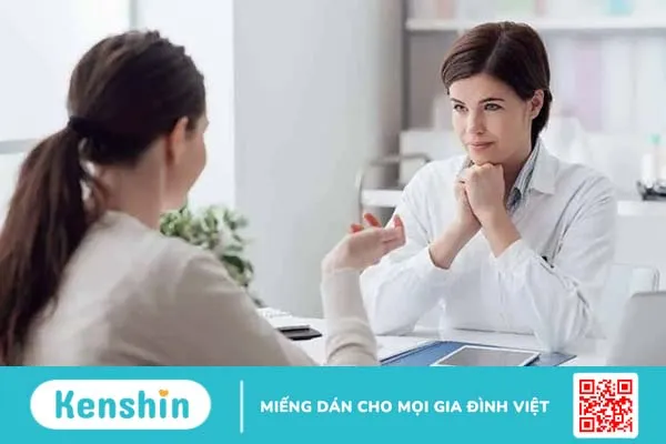 Nang cơ năng buồng trứng có nguy hiểm không? Điều trị thế nào?