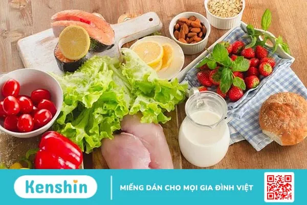 Nên chăm sóc da mặt mỏng nổi mạch máu như thế nào?