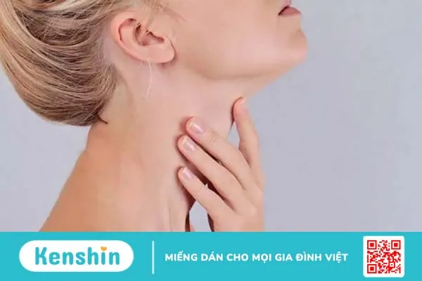 Nghẹn ở cổ họng cảnh báo điều gì? Khi nào cần đi khám ngay?