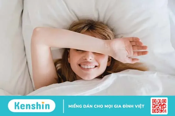 Ngủ dậy mắt bị sưng là do đâu? Sưng mắt khi ngủ dậy phải làm sao?