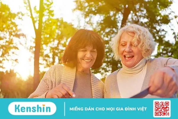 Người già cô đơn: Thấu hiểu nỗi buồn và cách vượt qua