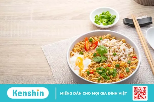 Người tiểu đường ăn mì tôm được không? Nên ăn thế nào?