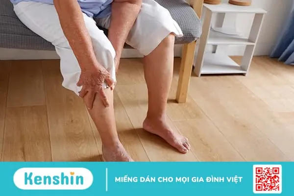 Nguyên nhân và cách khắc phục tình trạng phù chân ở người già