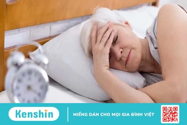 Nhận biết sớm 6 triệu chứng thoái hóa khớp ở người cao tuổi