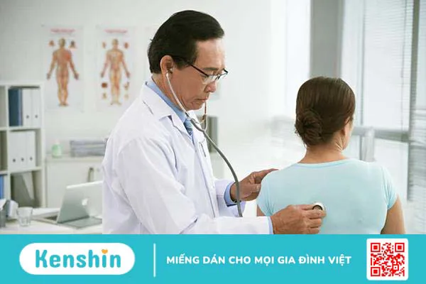 Nhiễm trùng phổi là gì? Triệu chứng, nguyên nhân và điều trị