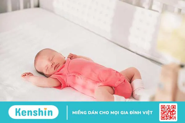 Nhiệt độ phòng cho trẻ sơ sinh bao nhiêu là lý tưởng và giúp bé ngủ ngon?