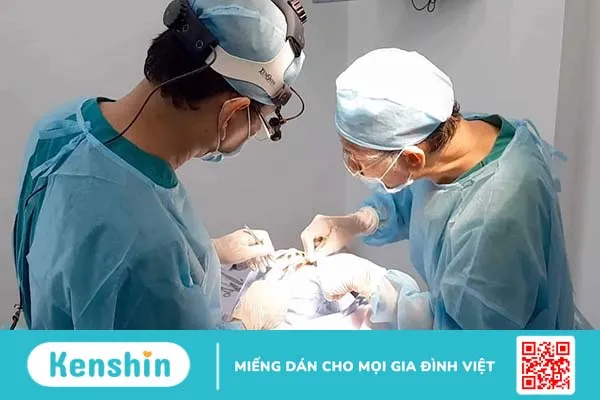 Nhổ răng số 8 gây ra biến chứng gì? Tổng hợp địa điểm nhổ răng uy tín