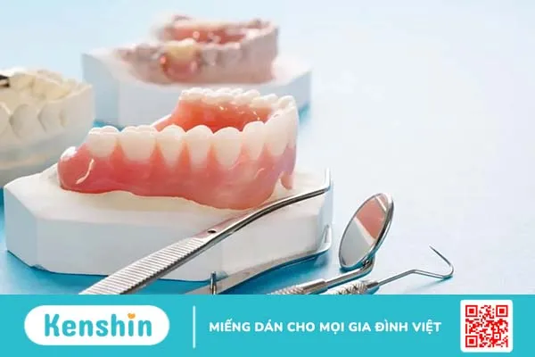 Những điều bạn cần biết răng giả tháo lắp để sử dụng đúng cách, an toàn