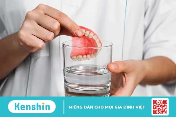 Những điều bạn cần biết răng giả tháo lắp để sử dụng đúng cách, an toàn