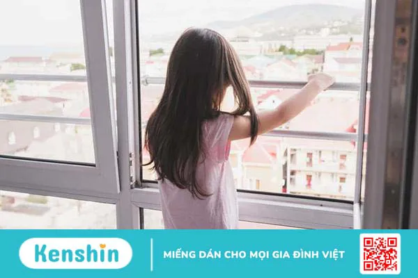 Những điều cần biết về an toàn cho trẻ khi sống ở chung cư cao tầng!