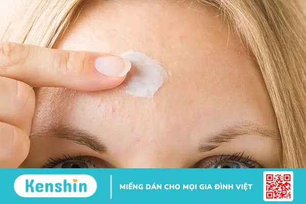 Những điều cần biết về chàm da mặt để tránh lan rộng và sẹo