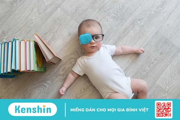 Nhược thị bẩm sinh có chữa được không?