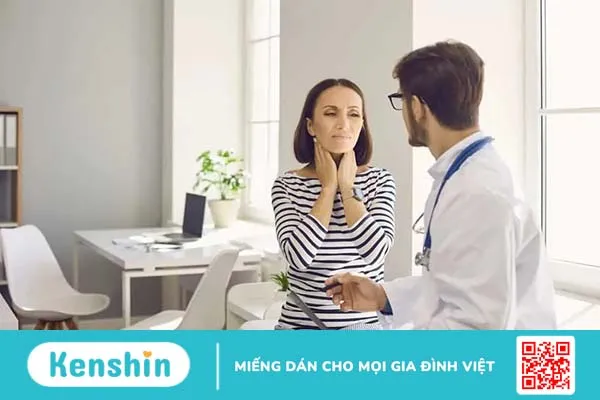 Nổi hạch sau tai và đau: Nguyên nhân là gì? Có nguy hiểm không?