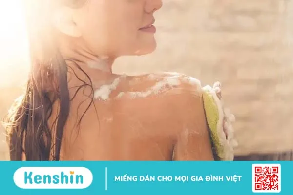 Nổi mụn vùng kín, làm sao đây?