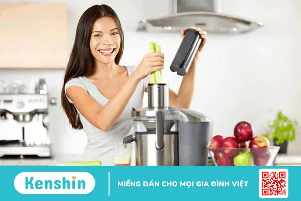 Nước ép cần tây có tác dụng gì? Hướng dẫn cách uống nước cần tây lành mạnh