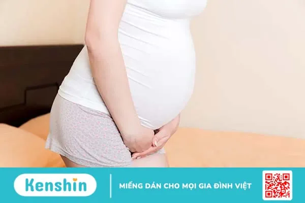 Nước tiểu khi mang thai thay đổi như thế nào? Những điều mẹ cần biết